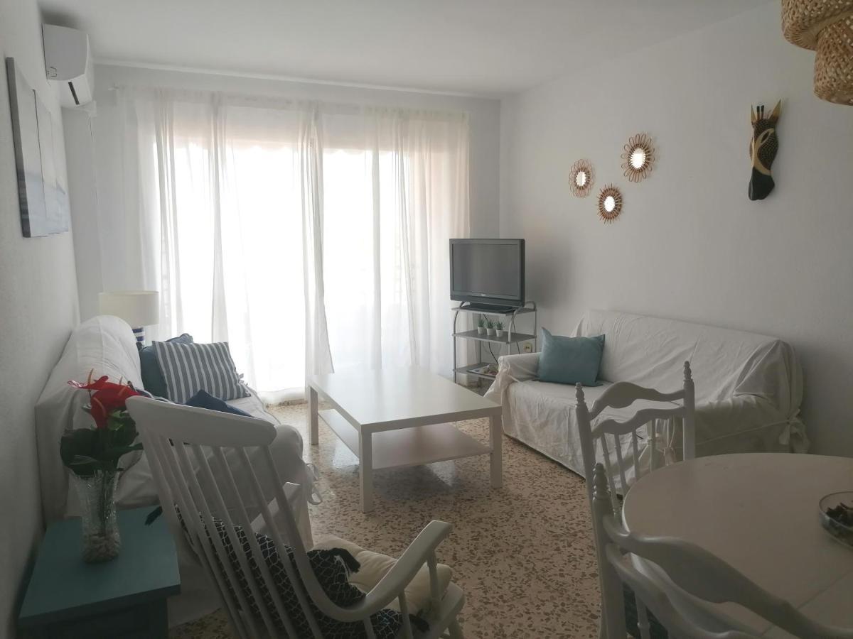 דירות Piso Familiar Con Piscina Y Aparcamiento En Torre Del Mar - Edificio Ronda I מראה חיצוני תמונה