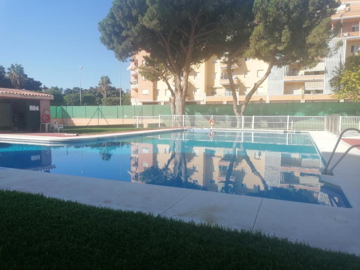 דירות Piso Familiar Con Piscina Y Aparcamiento En Torre Del Mar - Edificio Ronda I מראה חיצוני תמונה
